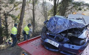 Siniestro total en accidente de tráfico - Foto: http://noticias.coches.com